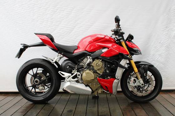 DUCATI STREETFIGHTER V4 S 